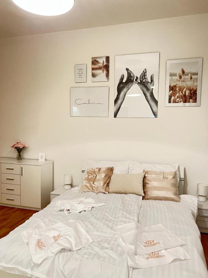 New Apartments Chain Florenc Prague Luaran gambar