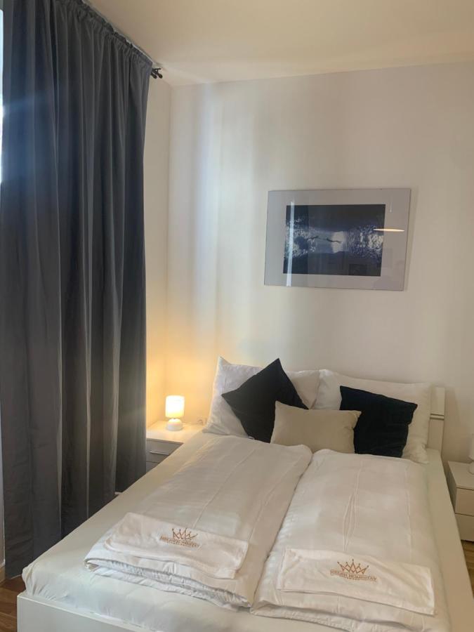 New Apartments Chain Florenc Prague Luaran gambar