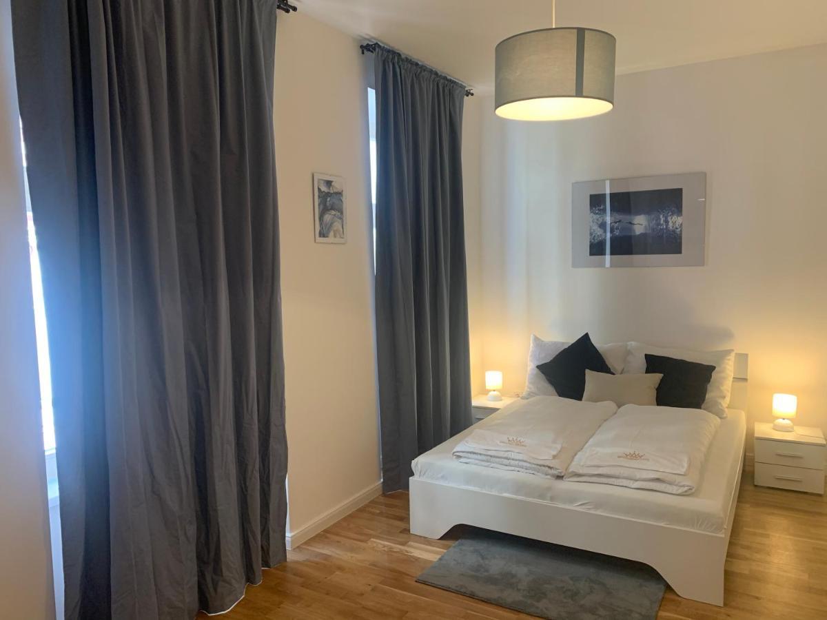 New Apartments Chain Florenc Prague Luaran gambar